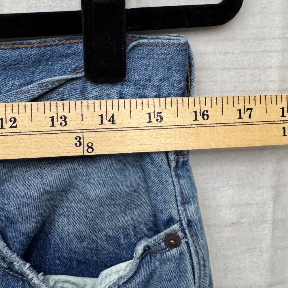 Old Navy Slim Built-In Flex Jeans Mens 32x34 Medium Wash Blue Denim Pants B-125 - Picture 4 of 6